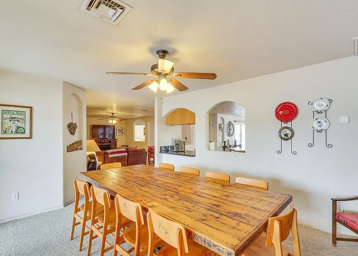 Holiday home Spacious W/ On-site River Access!