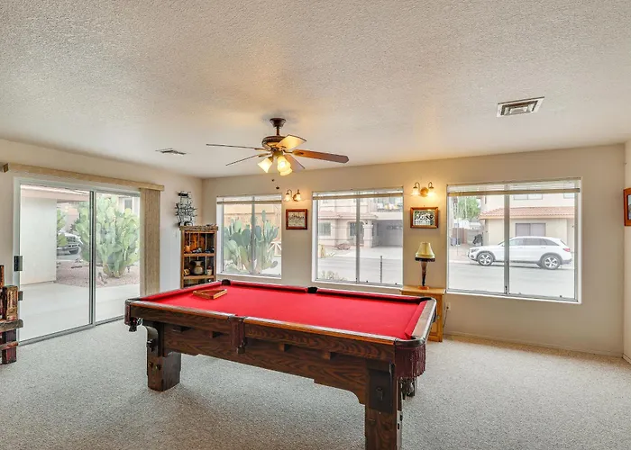 Spacious W/ On-site River Access! Holiday home *