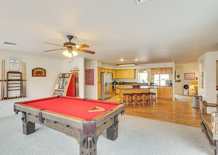 Holiday home Spacious W/ On-site River Access! *